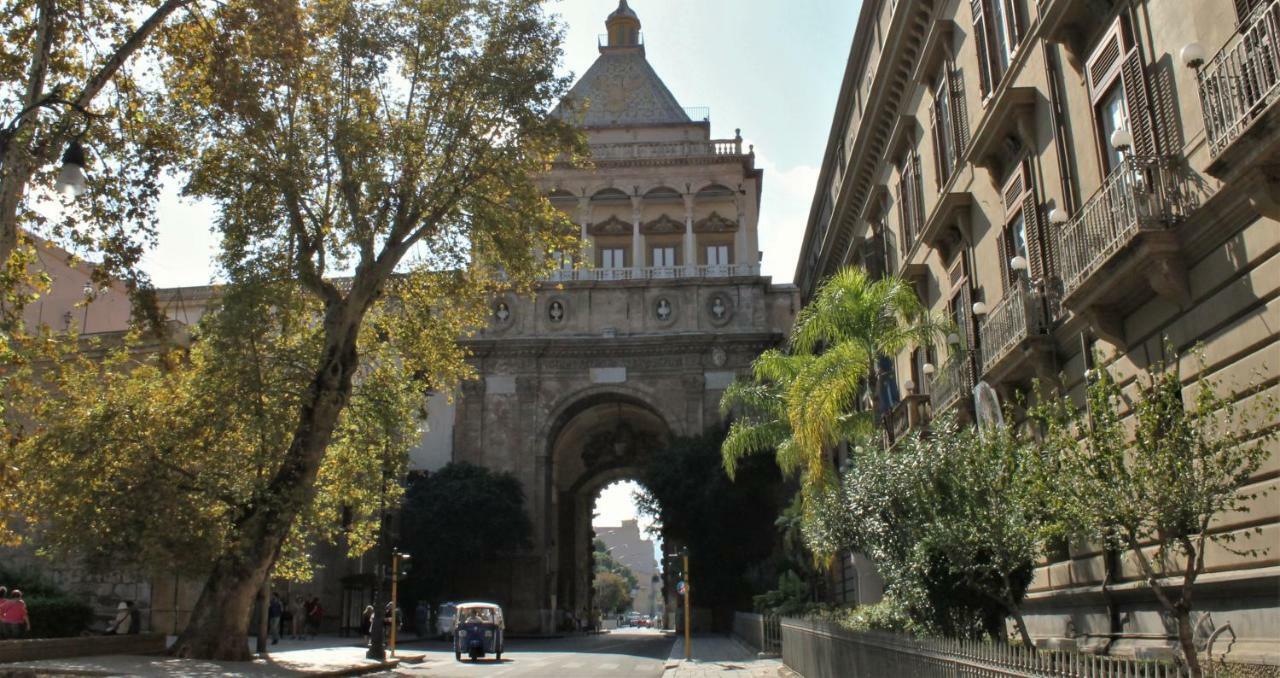 مبيت وإفطار باليرمو I Vicini Della Cattedrale المظهر الخارجي الصورة